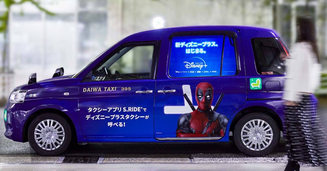 国内初の車窓サイネージサービス「Canvas」タクシーアプリ「S.RIDE」配車連携 第一弾プロジェクト『ディズニープラスタクシー』が期間限定で都内を走行のメイン画像