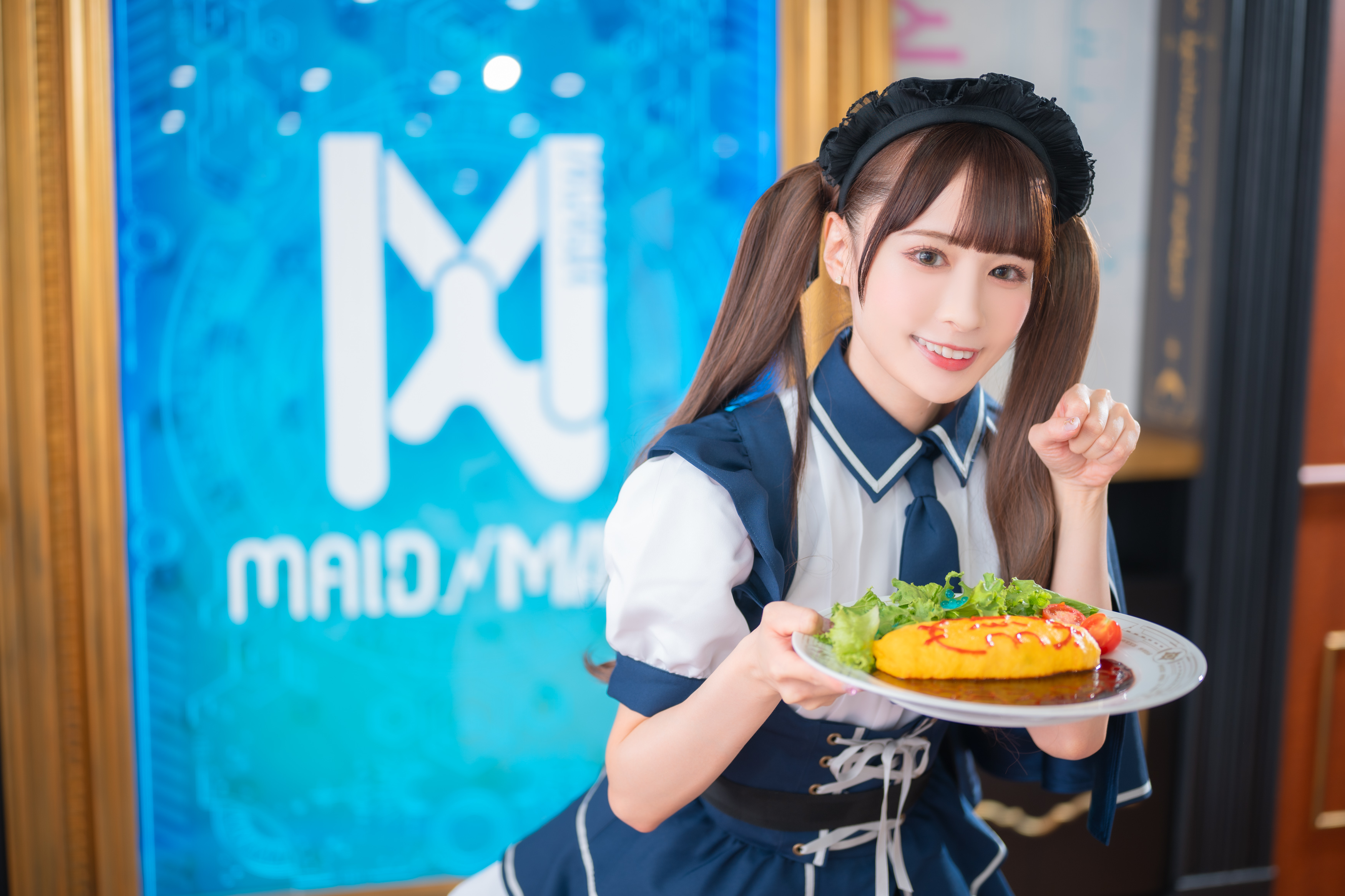 シナモロール × 秋葉原のメイドカフェ『MAID MADE（メイドメイド）』が初コラボ！描きおろしイラスト使用のアクリルキーホルダーが登場のサブ画像4